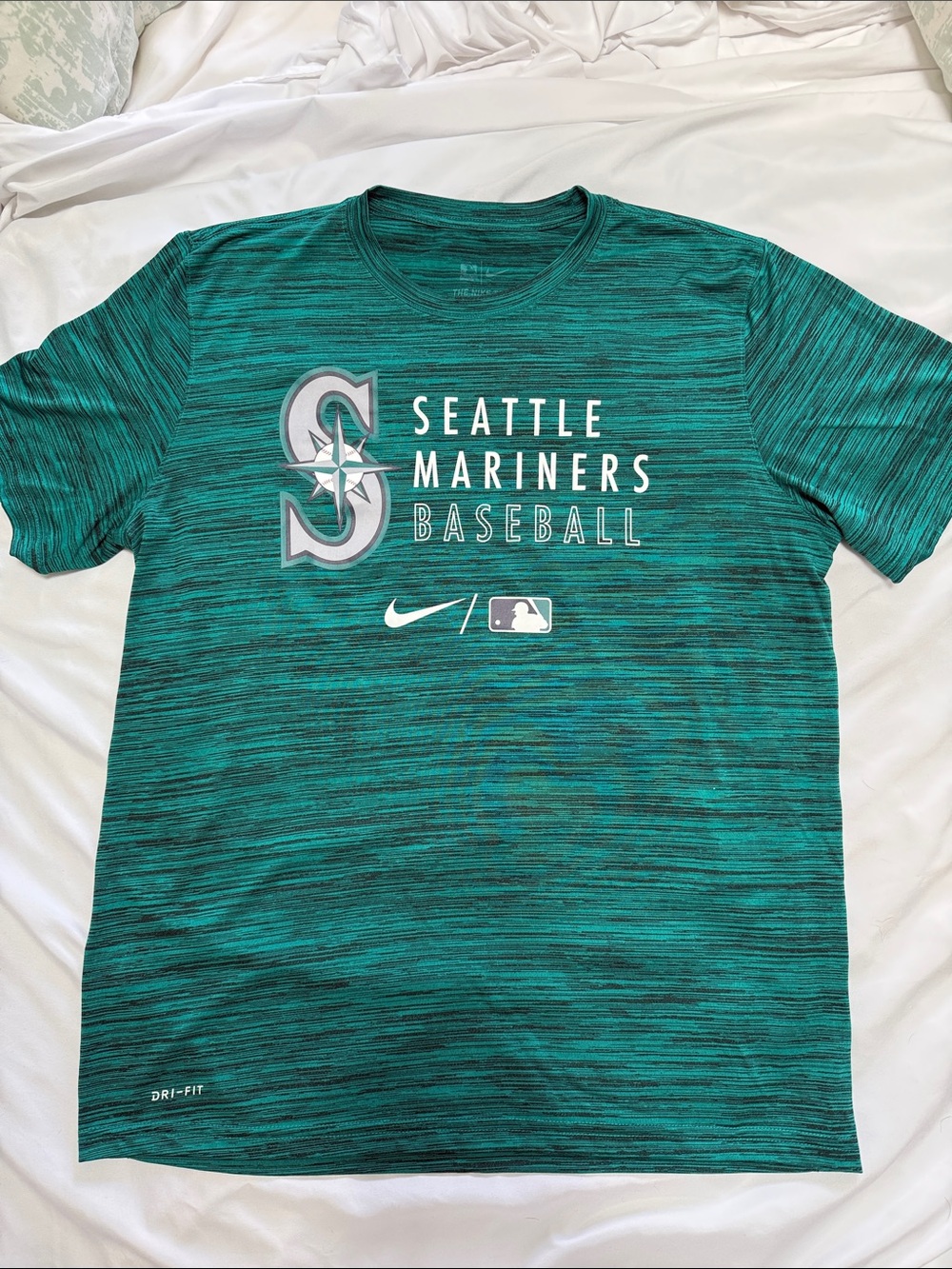 New! Nike Teal and Black Seattle Mariners Performance Tee